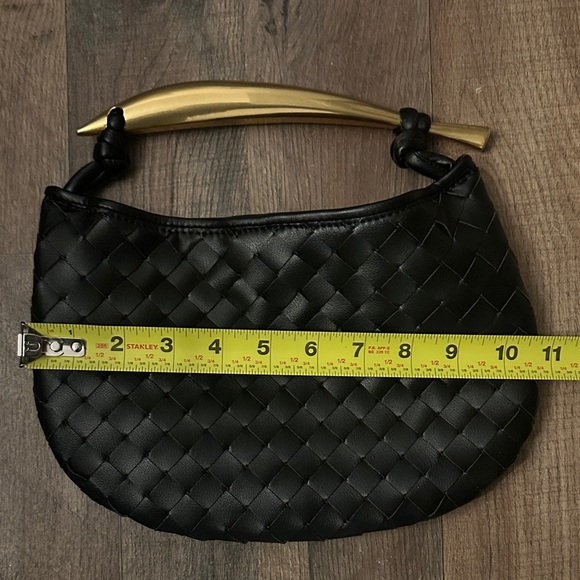 NWOT Verano Hill Black Woven Shoulder Bag - Picture 4 of 5